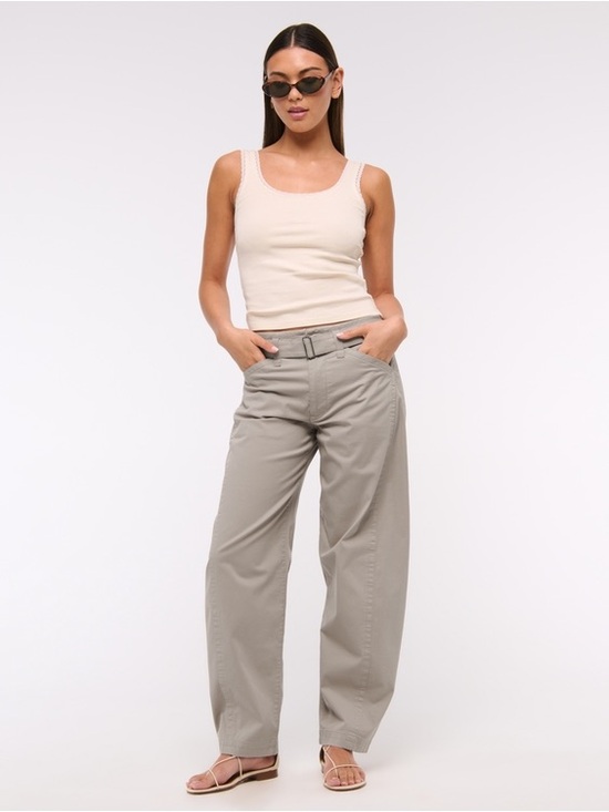 Abercrombie & Fitch Pants - Abercrombie & Fitch Barrel Pants in Light Taupe